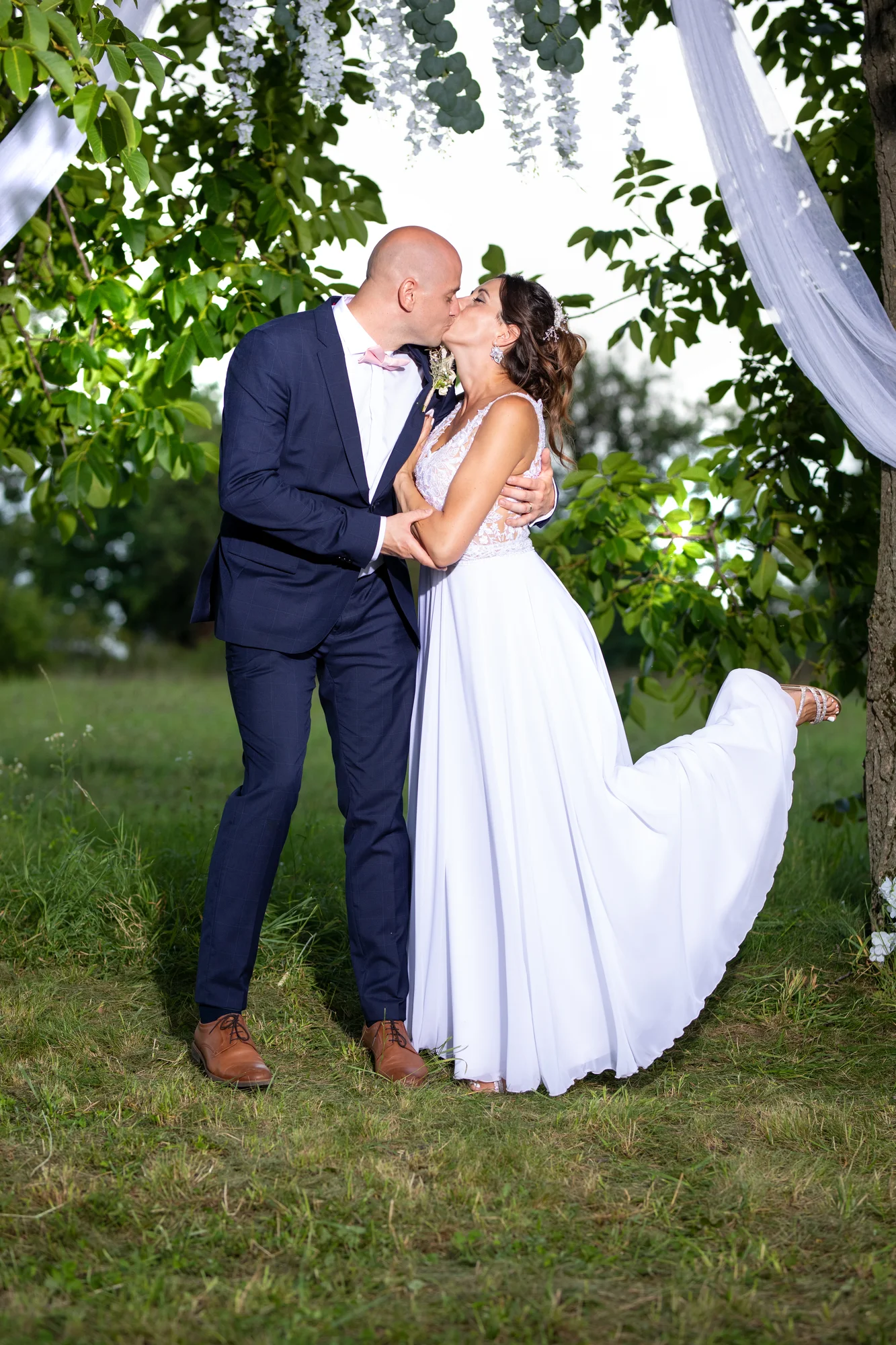 Nevěsta a ženich — závěrečný portrét, zámek Bučovice 2022