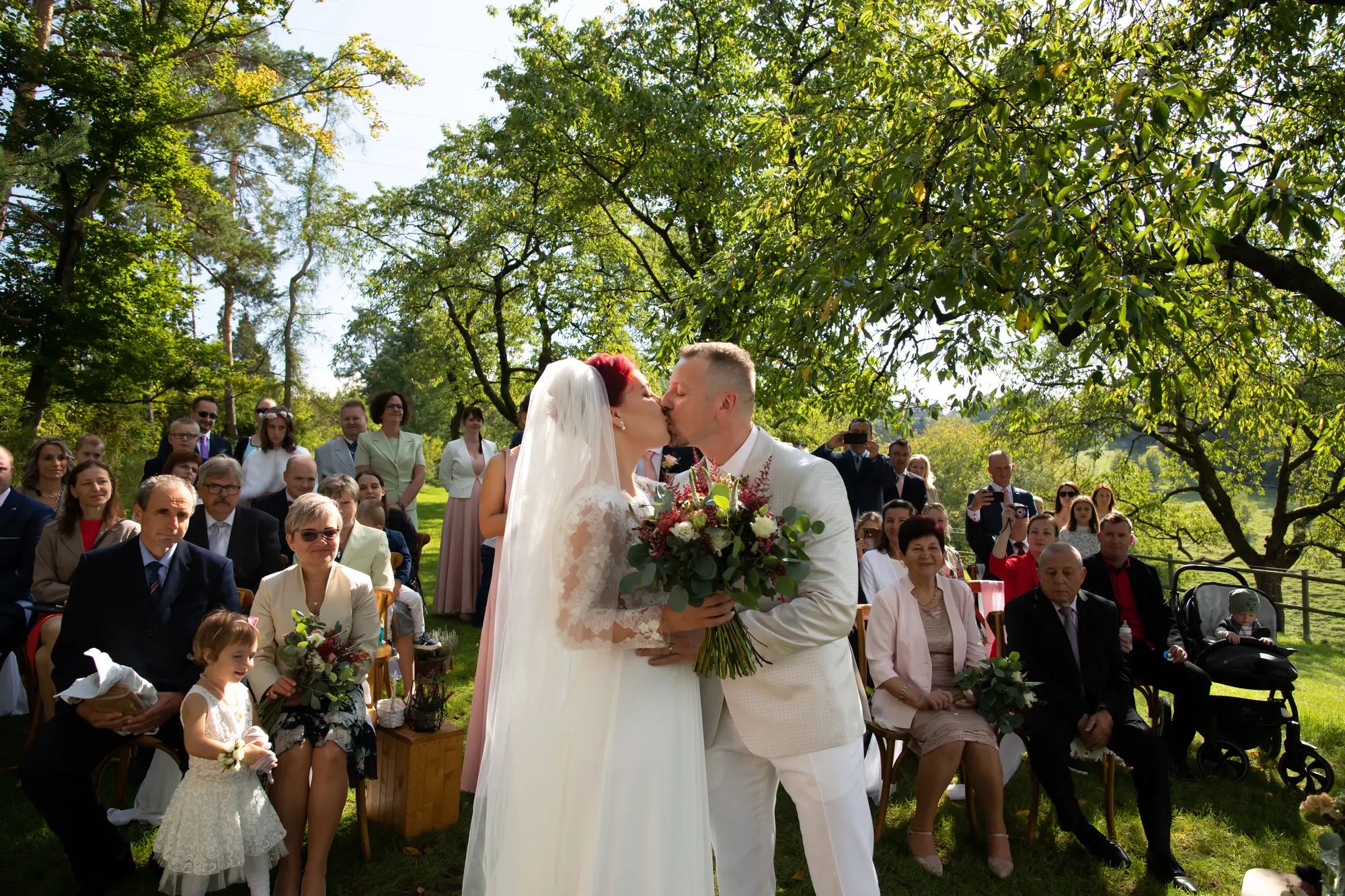 Svatební přípravy na statku Samsara — Lucie a Ivo