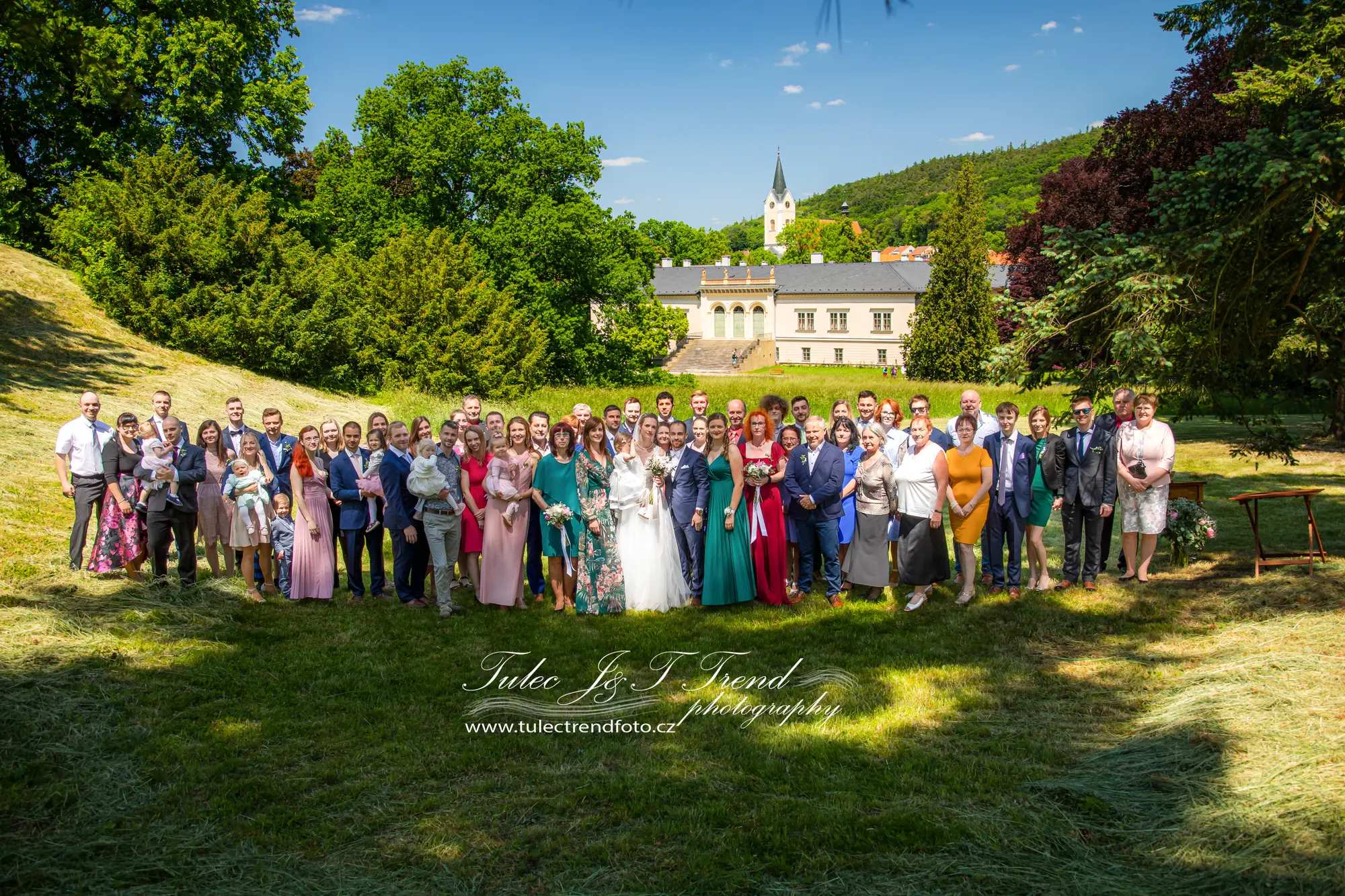 Nikča a Míša – svatební focení v zámeckém parku Čechy pod Kosířem 2023