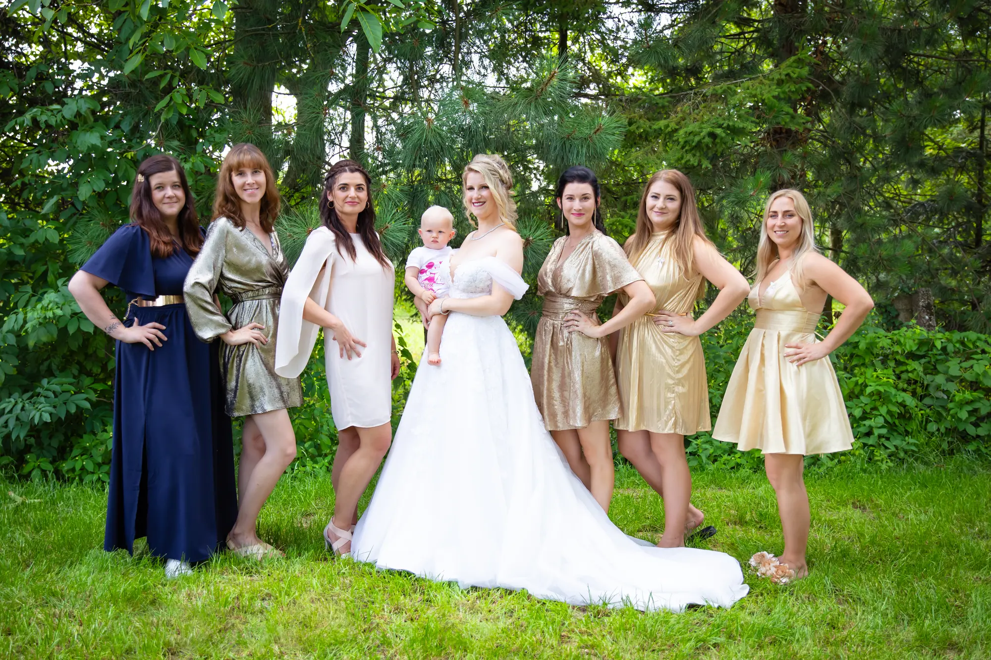 Polibek novomanželů v přírodě — Stodola u Bečvy 2024