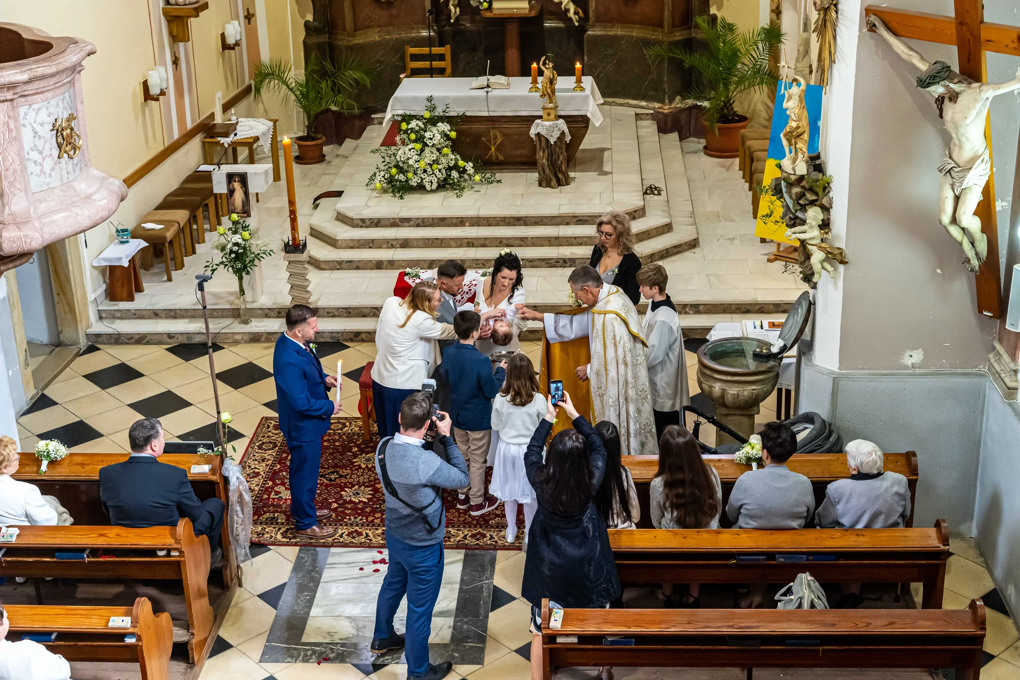 Rodiče s dítětem při křtu — Magdaléna a Jiří 2023